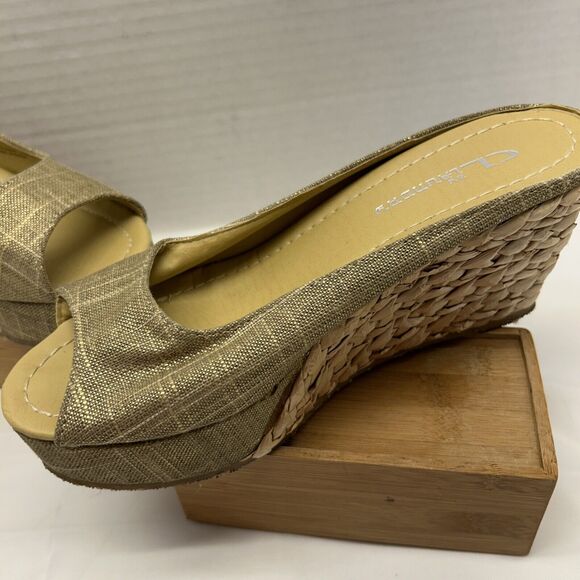 CL Laundry DATE NIGHT Platform Wedge Slip On Gold Shimmer Raffia Jute Bottom 7M - Picture 2 of 13